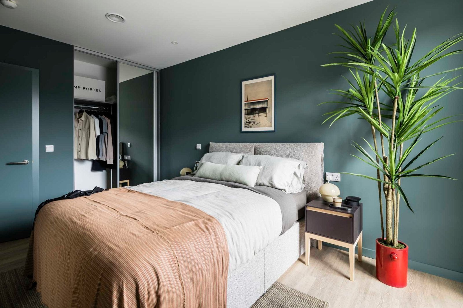 Flat Clayton Road in Greater London