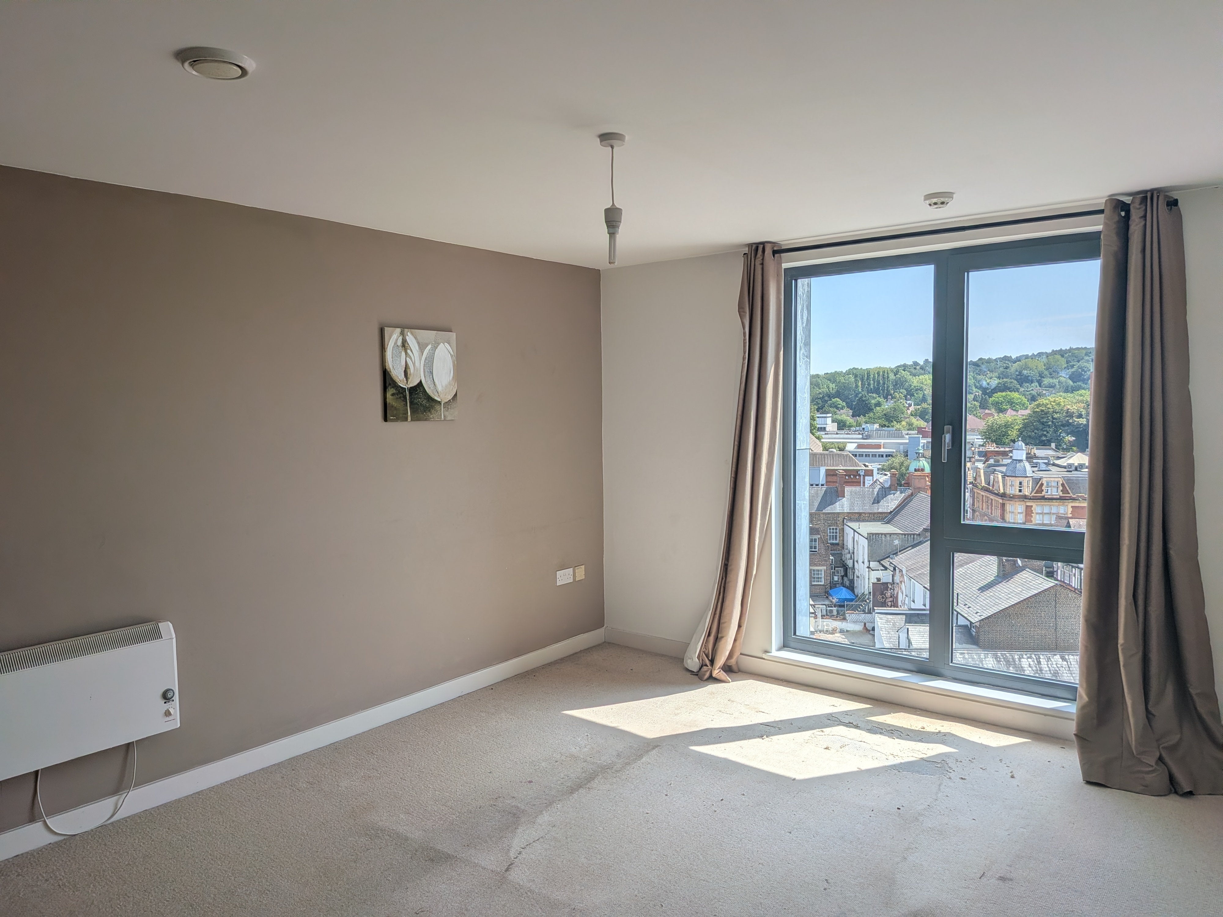 Flat Queensway in Reigate and Banstead