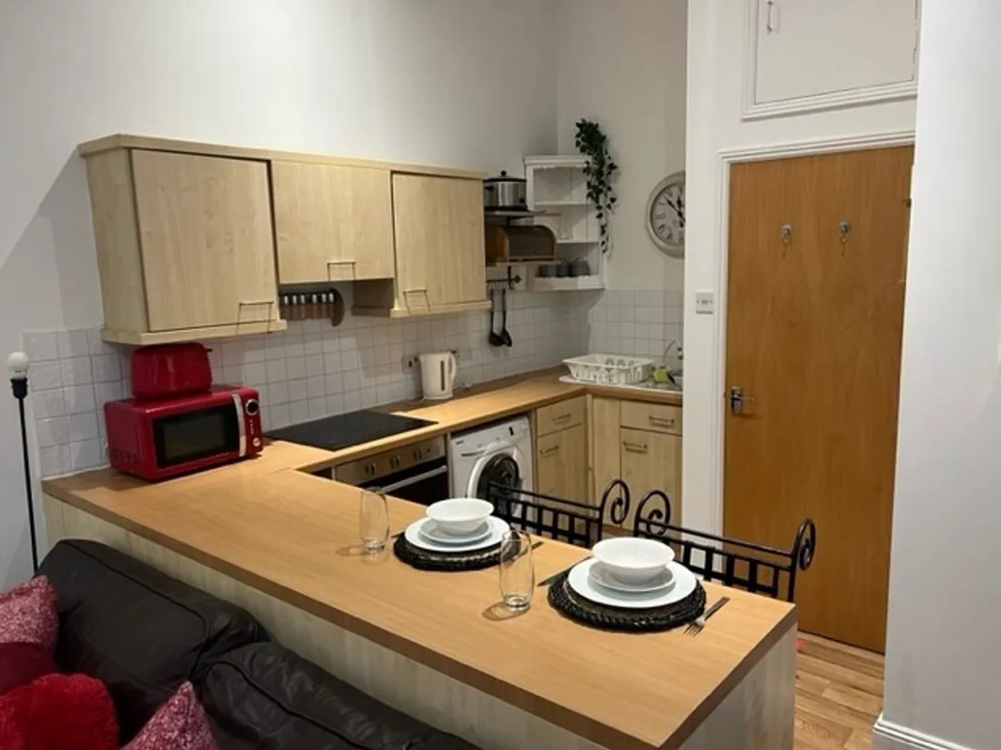 Flat Cambrian Place in Swansea