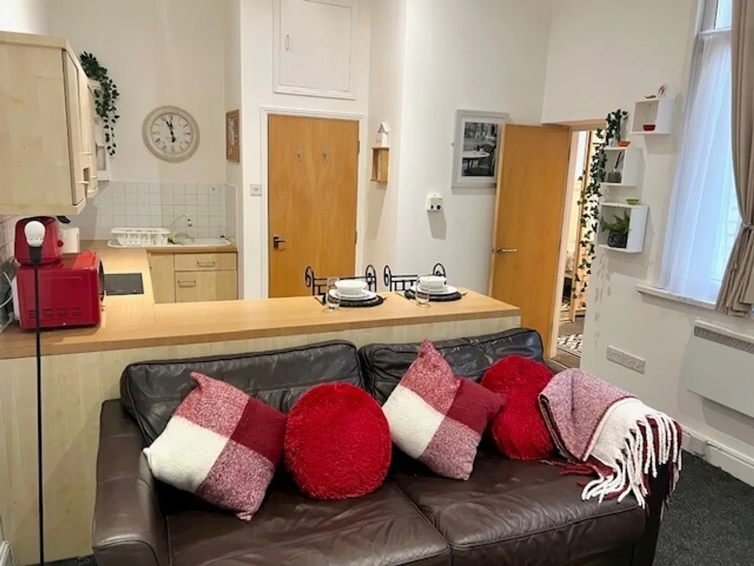 Flat Cambrian Place in Swansea