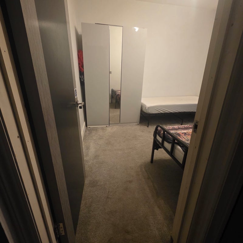 Room Elizabeth Road in Greater London