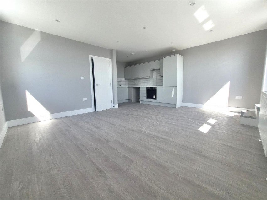 Flat Bexley Road in Greater London