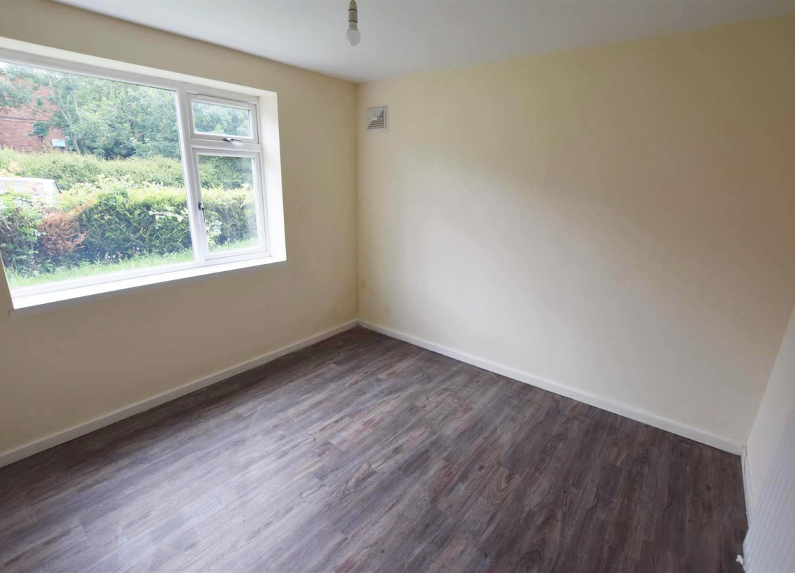 Flat Sunbury Road in Coventry