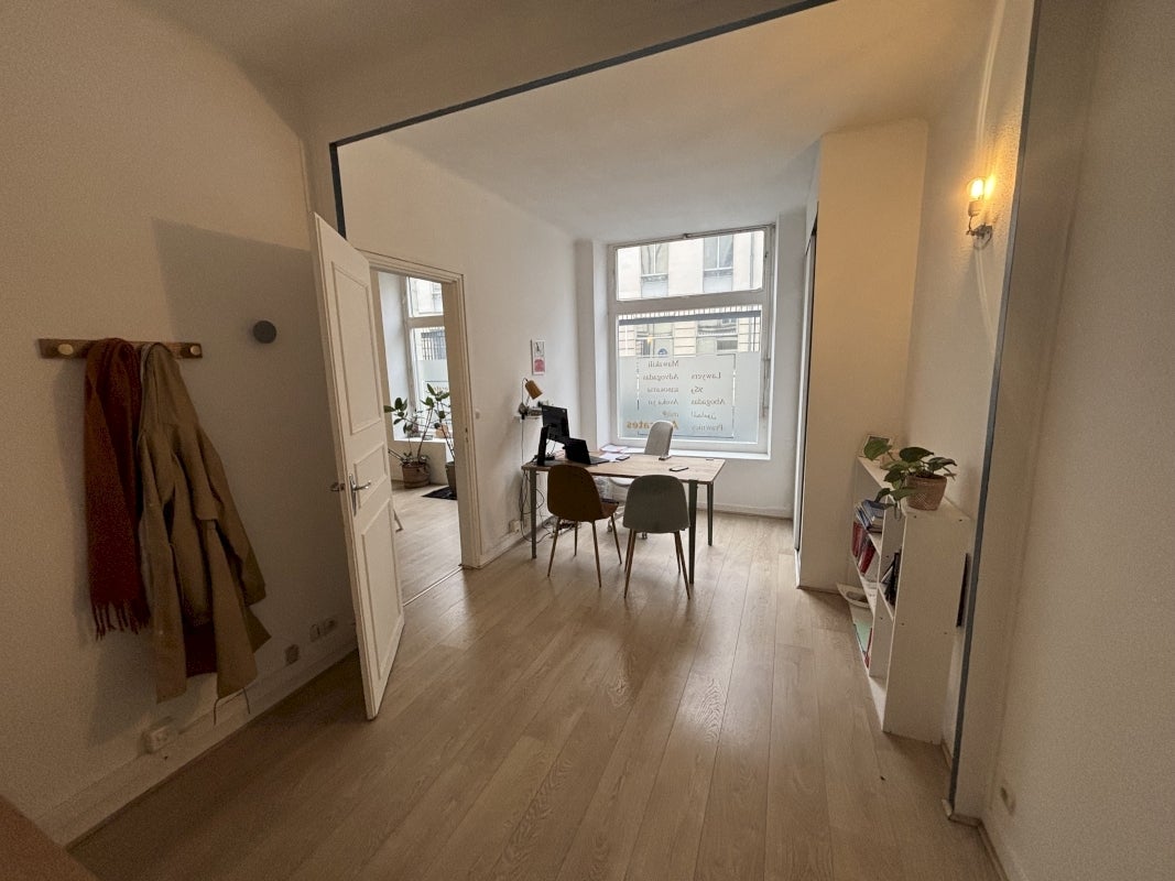 Flat Rue Gaston Turpin in Nantes