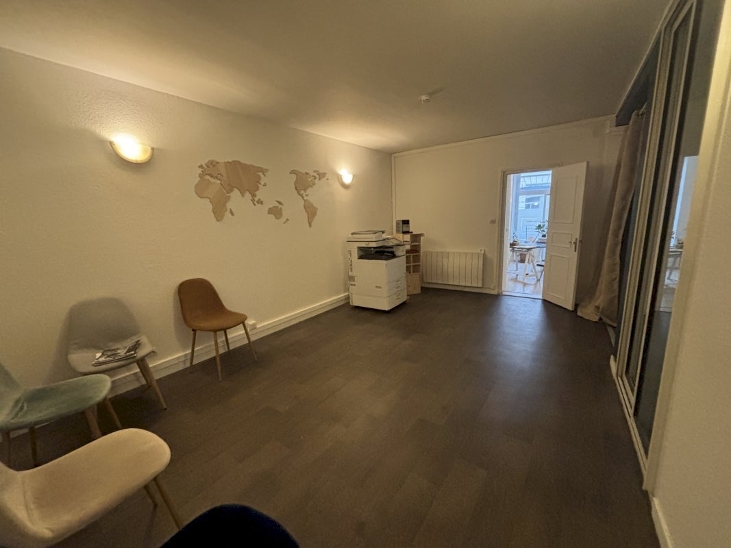Flat Rue Gaston Turpin in Nantes