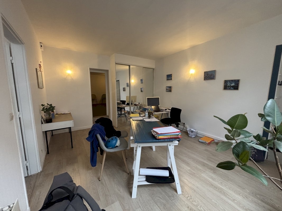 Flat Rue Gaston Turpin in Nantes