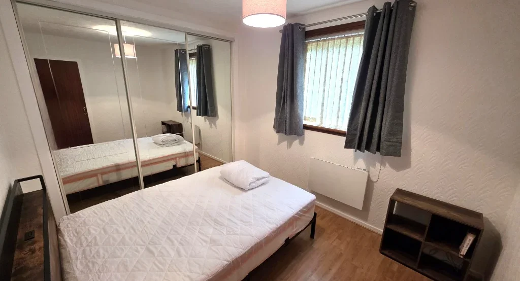 Flat Spital Walk in Aberdeen City