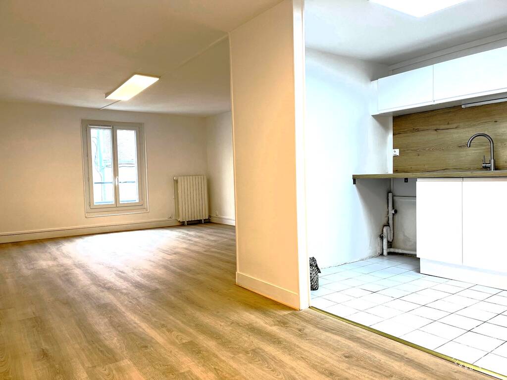 Appartement Place de la Fraternité à Longjumeau