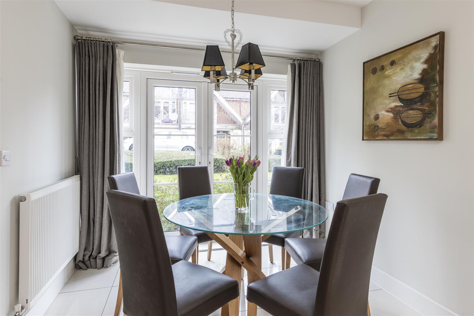 House Pitt River Close in Guildford