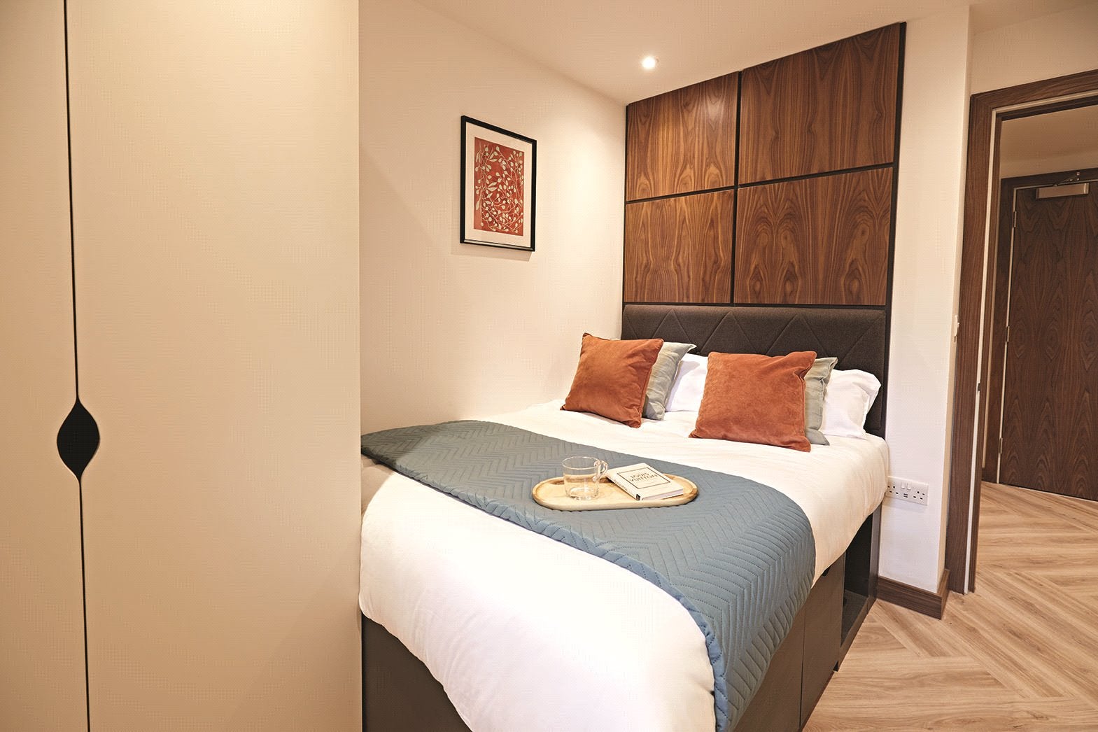 Flat Wade Lane in Leeds