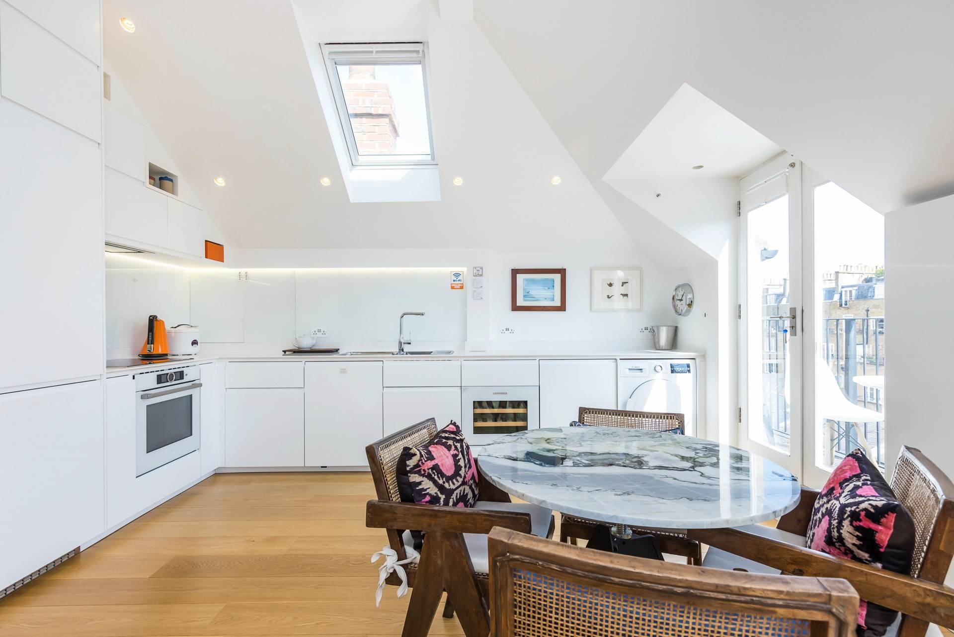 Flat Roland Gardens in Greater London