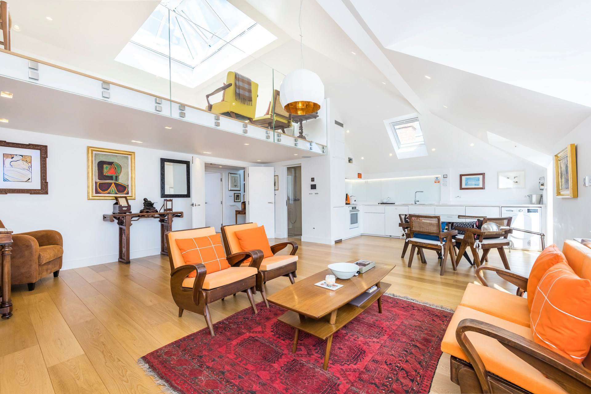 Flat Roland Gardens in Greater London