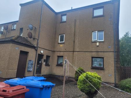 Flat Fairfield Place in Falkirk