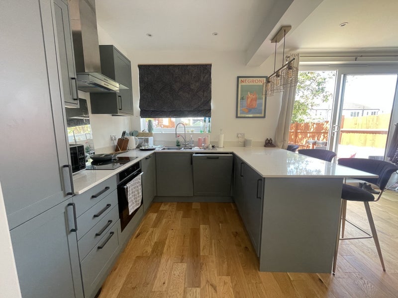 Room Claremont Road in Greater London