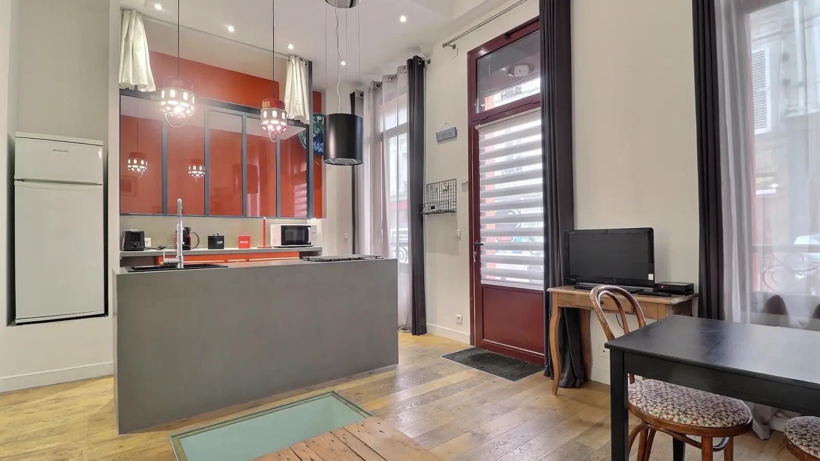 Flat Rue André del Sarte in Paris