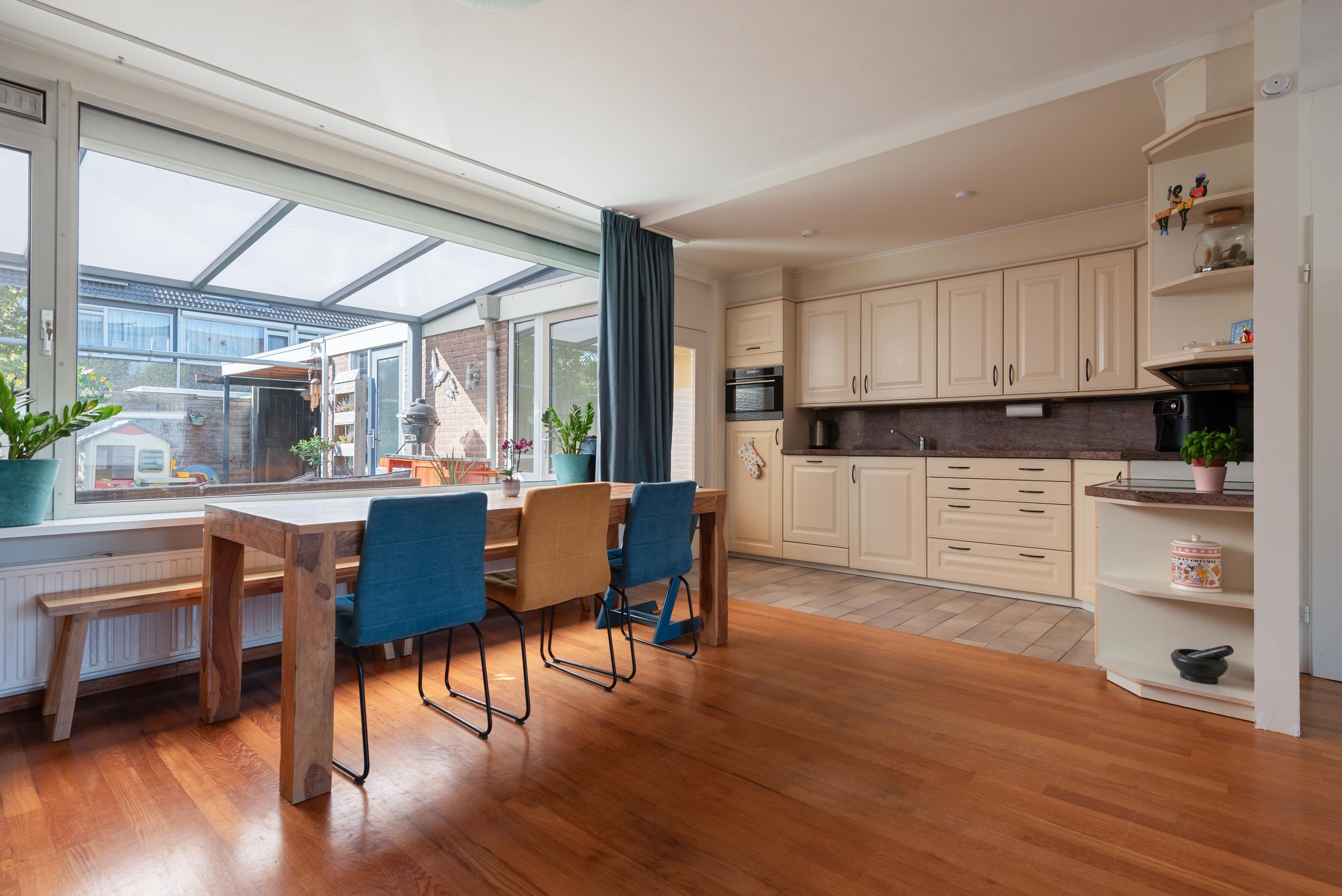 Tussenwoning te koop: Wijenburg 13, Eindhoven
