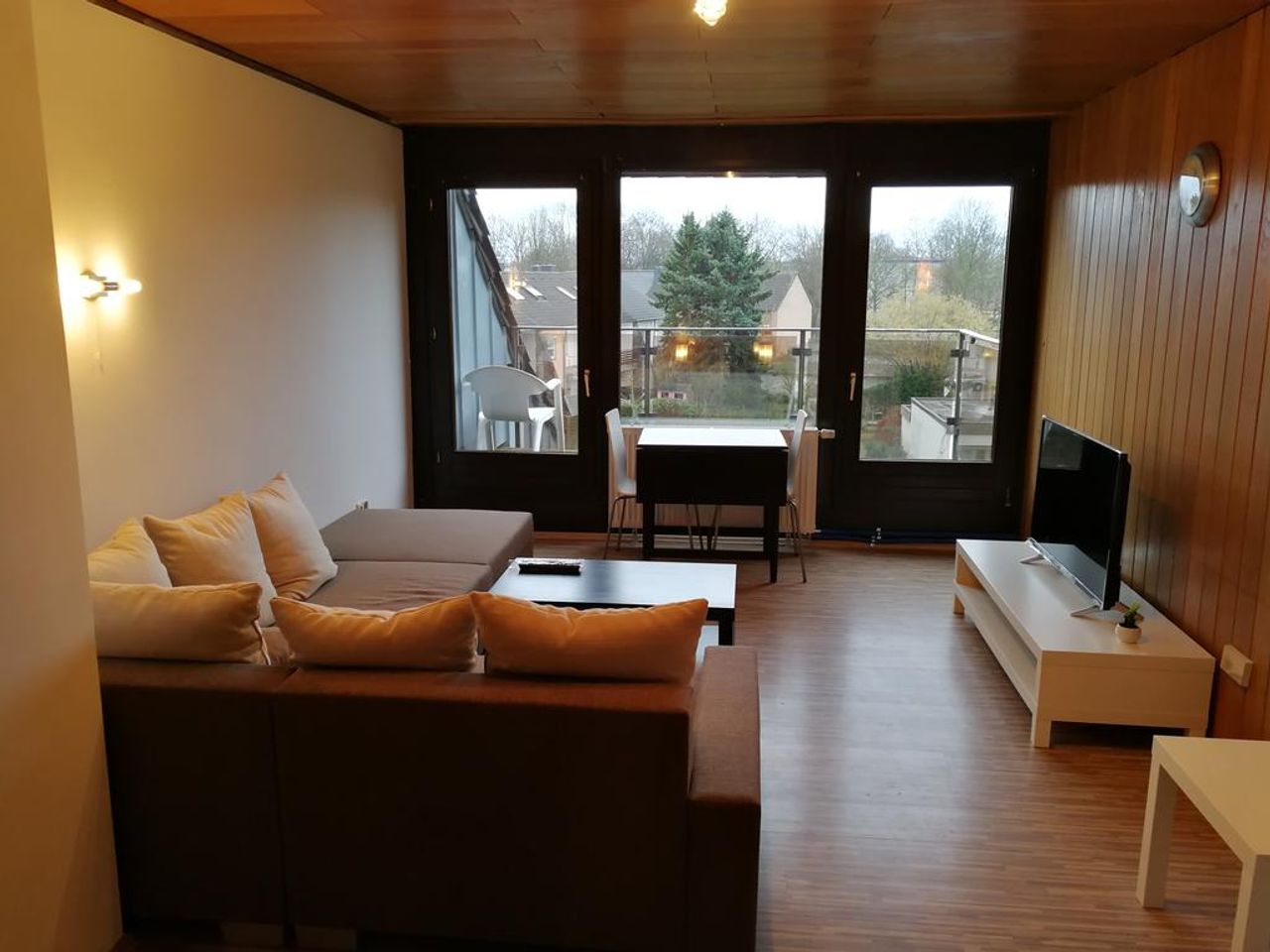 Wohnung Stammheimer Ring in Köln
