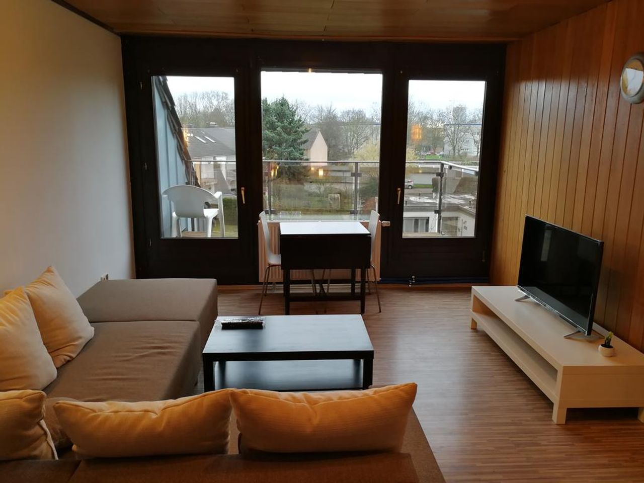 Wohnung Stammheimer Ring in Köln