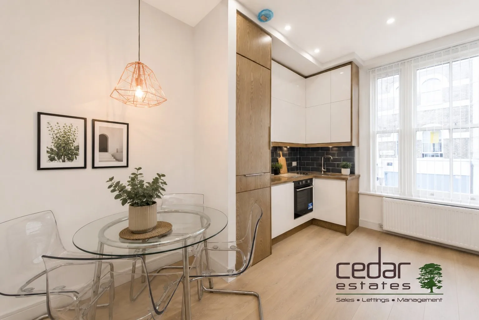 Flat Westbourne Park Road in Greater London