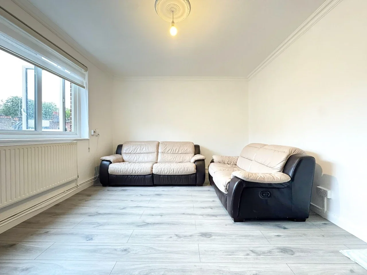 Flat Wynyatt Street in Greater London