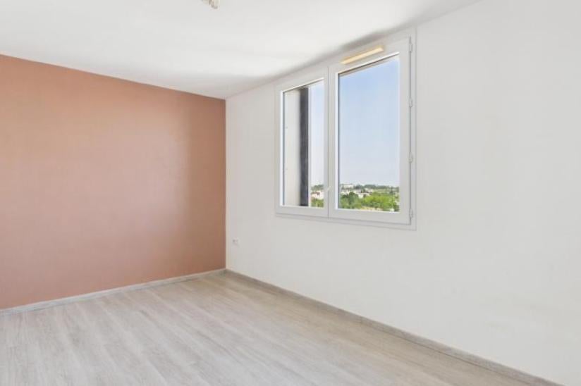 Flat Rue Georges Charpak in Rennes