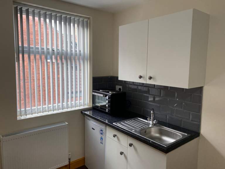 Flat High Street in Sandwell