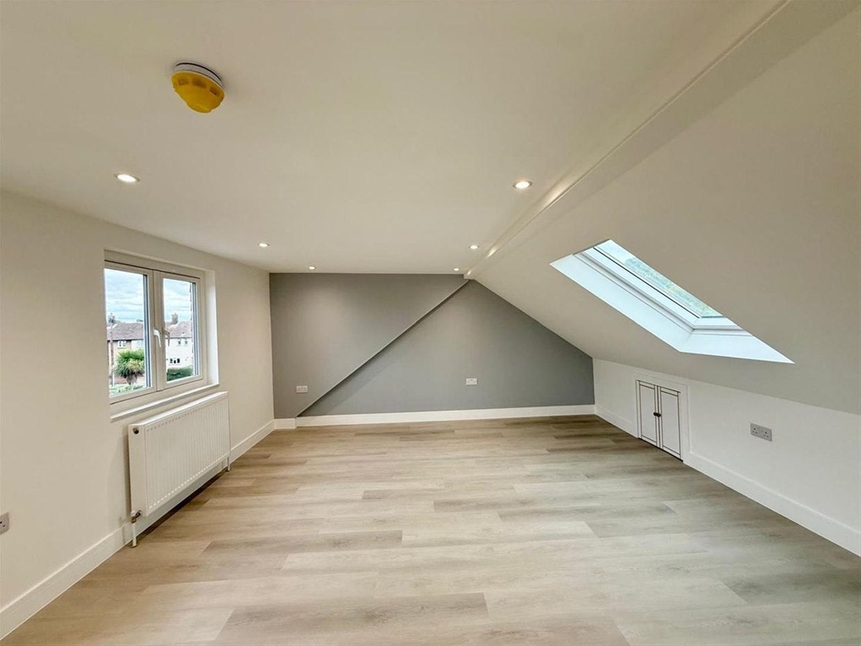 Room The Frithe in Slough