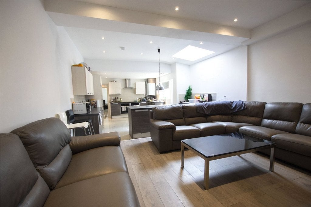 Flat Dawlish Road in Birmingham
