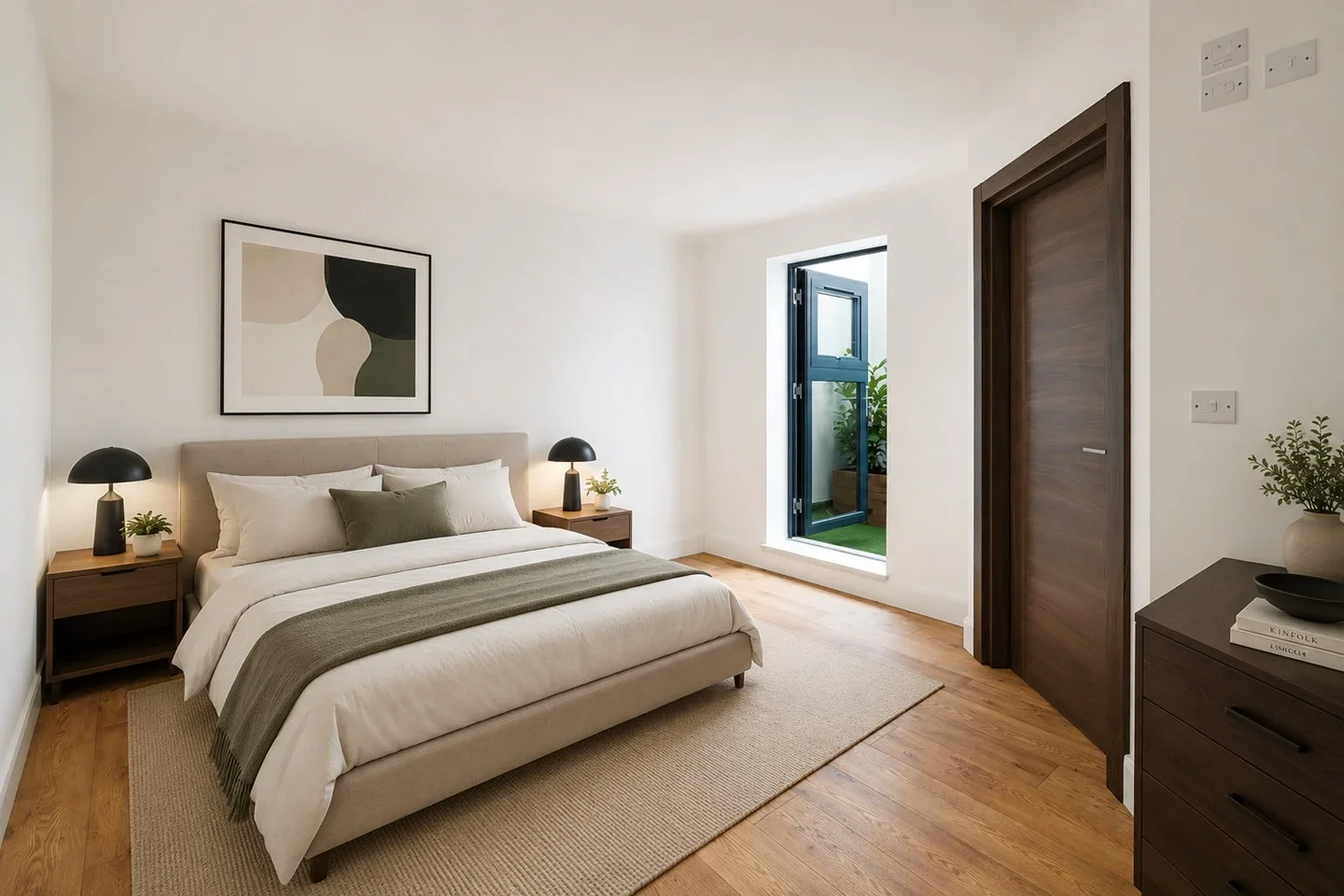 Flat Bushey Grove Road in Hertsmere