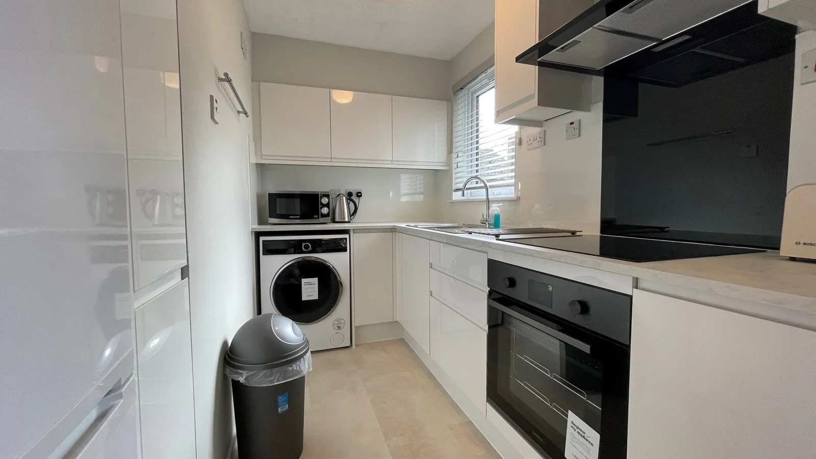 Flat Brent Close in Thatcham