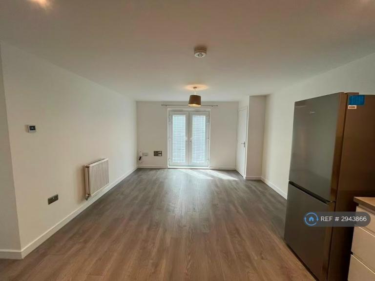 Flat Tanners Way in Birmingham
