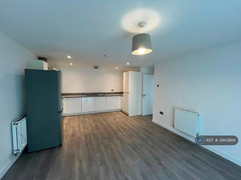 Flat Tanners Way in Birmingham