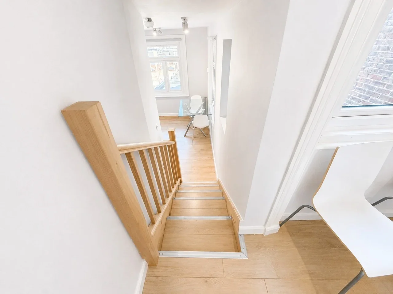 Flat West End Lane in Greater London