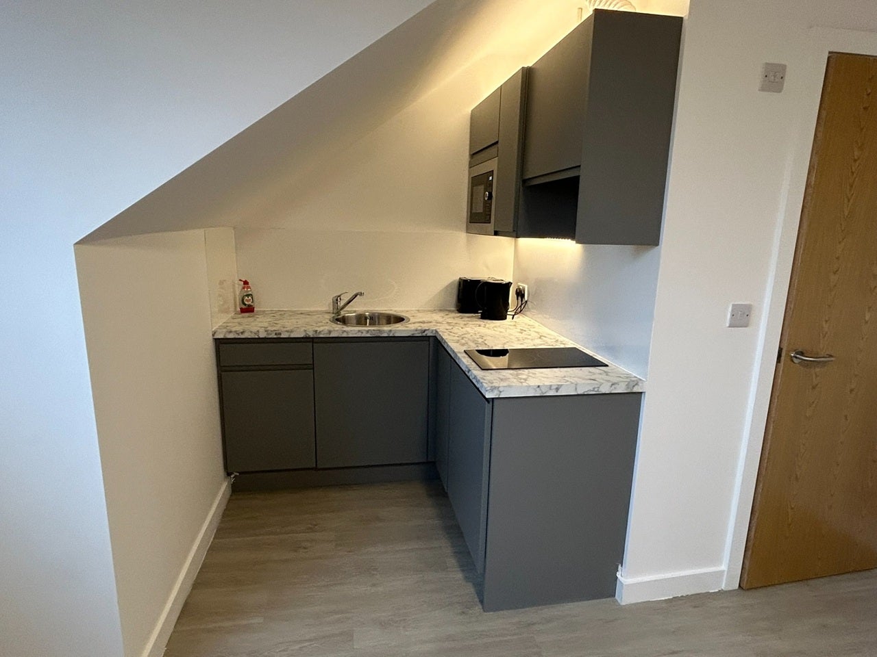 Flat Humphrey Road in Manchester