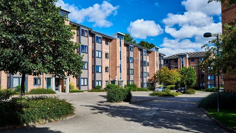 Room Bowsden Court in Newcastle upon Tyne