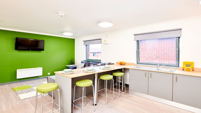 Room Bowsden Court in Newcastle upon Tyne