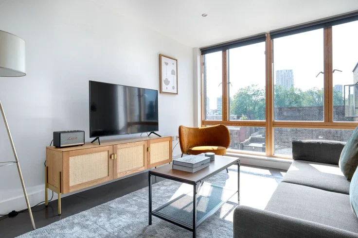 Flat Drysdale Street in Greater London
