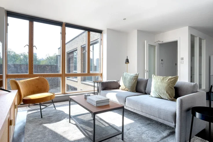 Flat Drysdale Street in Greater London