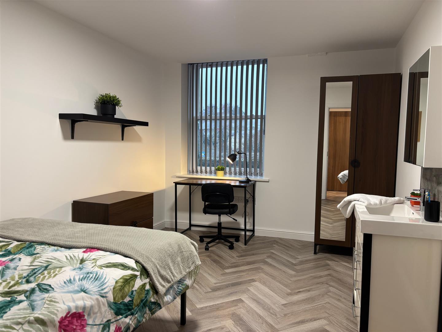 Flat Pitt Street in Lancaster