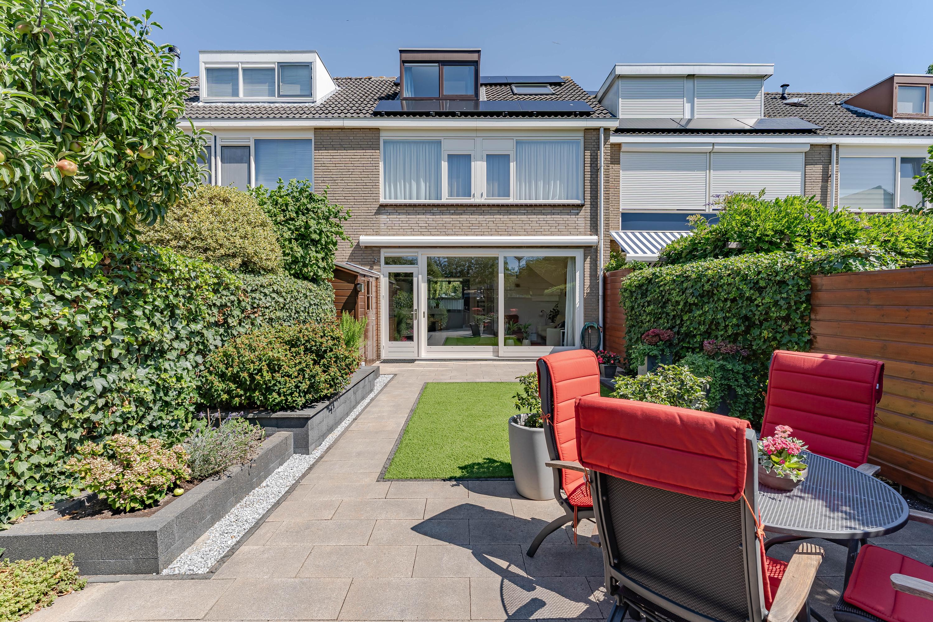 Huis Mondriaanplantsoen 9 in Hazerswoude-Dorp