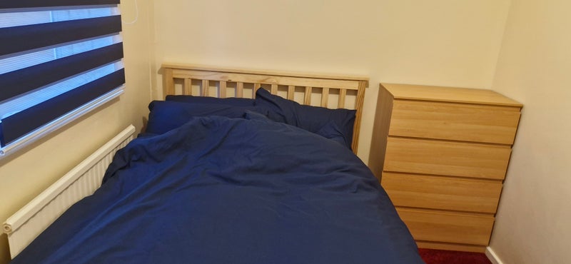 Flat Neston Gardens in Leicester
