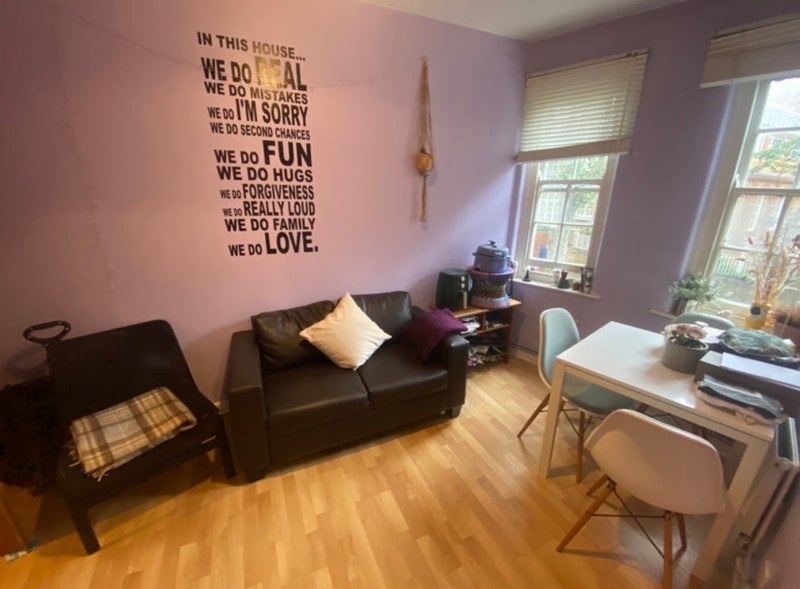 Room Club Row in Greater London
