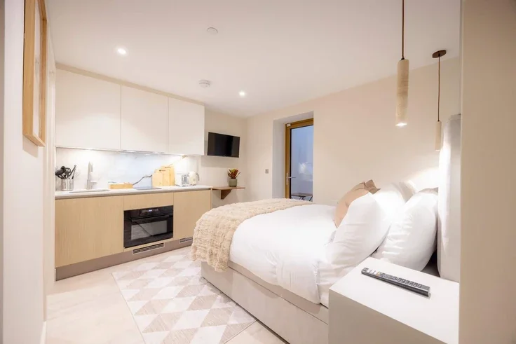 Flat Shirland Road in City of Westminster