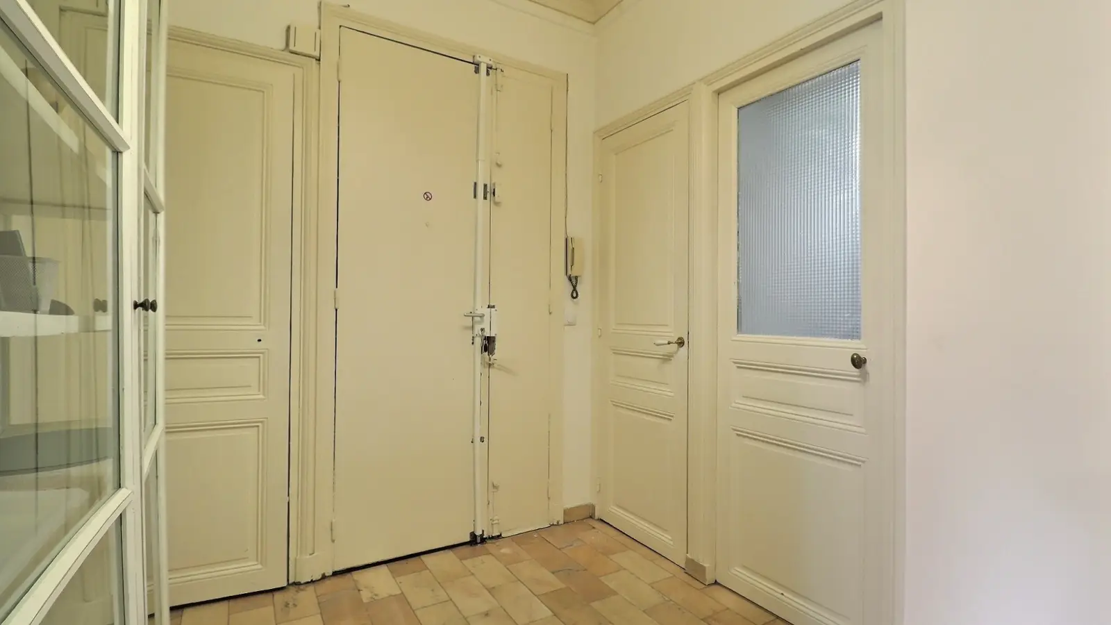 Flat Rue de Vouillé in Paris