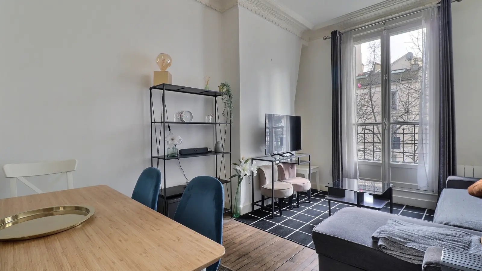 Flat Rue de Vouillé in Paris