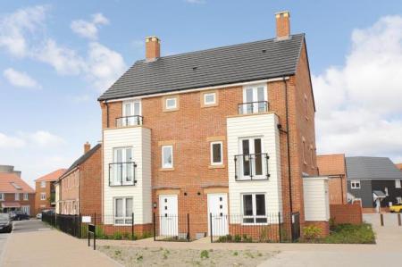 Flat Blackthorn Road in South Oxfordshire