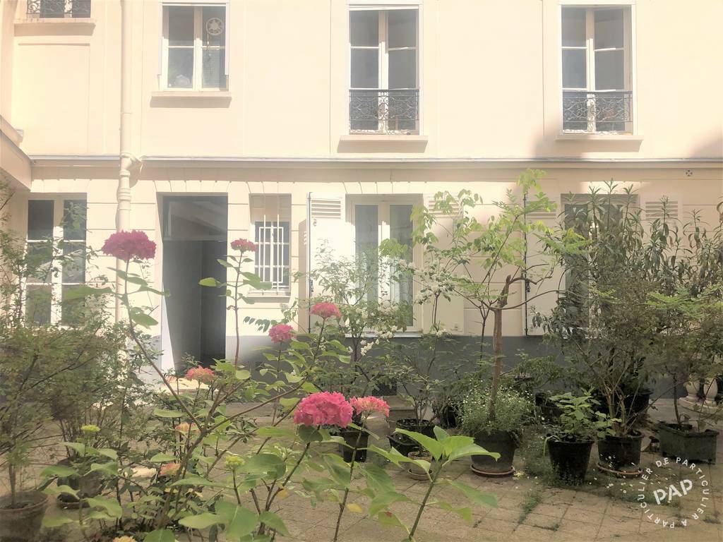 Flat Boulevard Ney in Paris