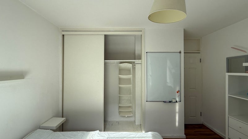 Room Grafton Way in Greater London