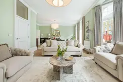 Flat Kynance Place in Greater London