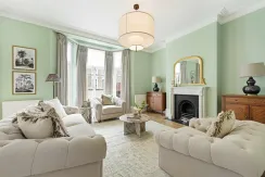 Flat Kynance Place in Greater London